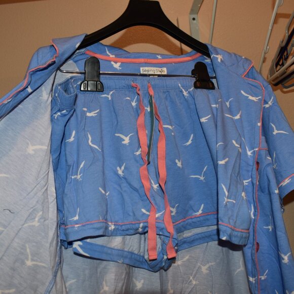 Brand New Seeing Star Short PJ Set Size L] - Picture 4 of 5